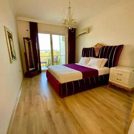 Havalimanina Ve Denize Yakin Havuzlu Triplex Отель